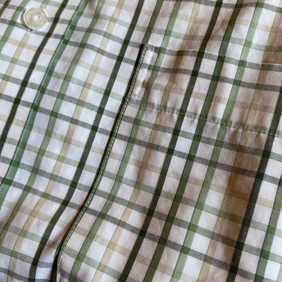 Men’s long sleeve button up. - Picture 7 of 7